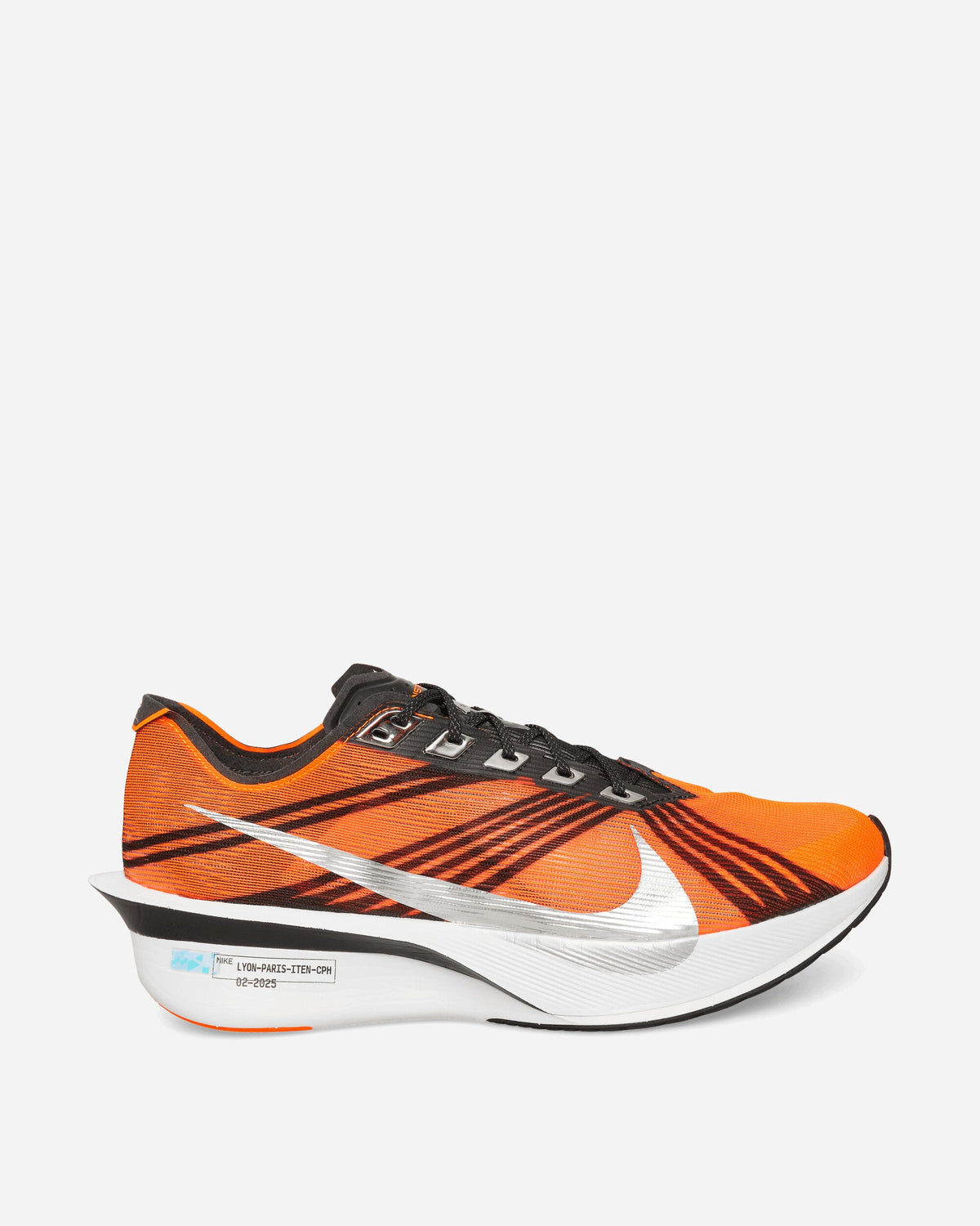 DISTANCE Vaporfly 4 Sneakers Total Orange / Black / White